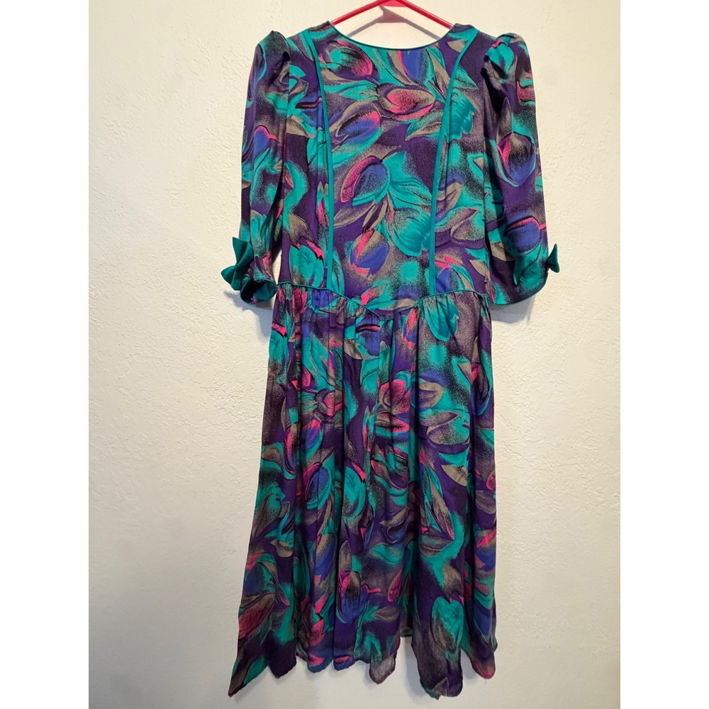 Vintage Lisa II Ltd Floral Midi Dress Purple Teal Rayon Bow Sleeve 80s USA Made